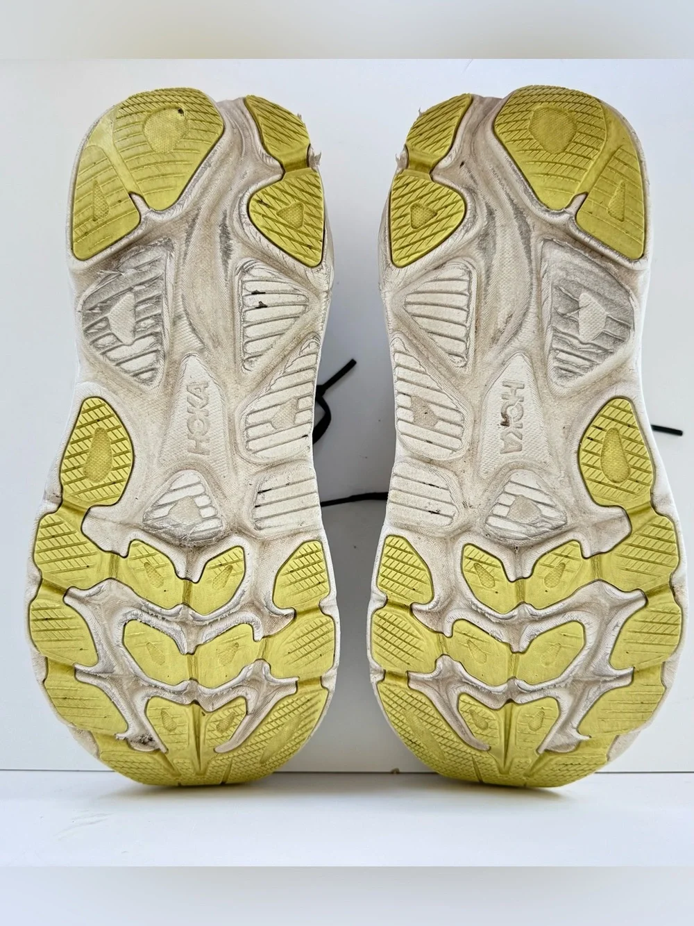 Hoka Clifton 10 Women's Pale Pink and Black Running Sneakers